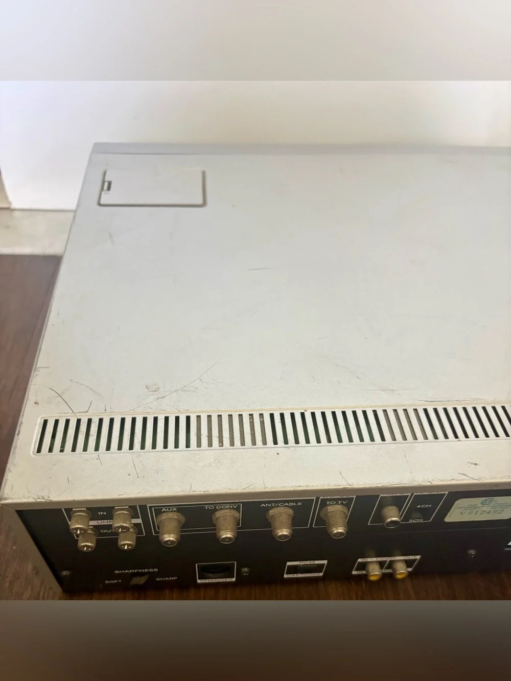 Sony SL-2710 Betamax player - Nice! - Hi-Fi Stereo VCR video recorder Untested - Picture 8 of 10